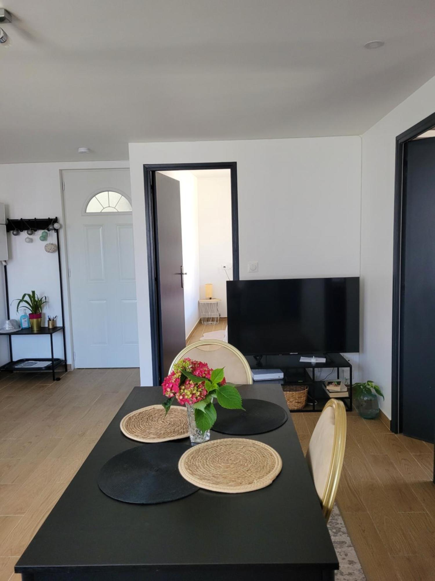 Appartement Prive A 15Mn De Paris Et Proche Enghien Les Bains Groslay Room photo